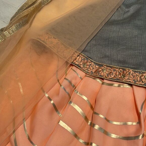 akshadha Indian designer size 24 (2-5 years) NWOT - Picture 4 of 12